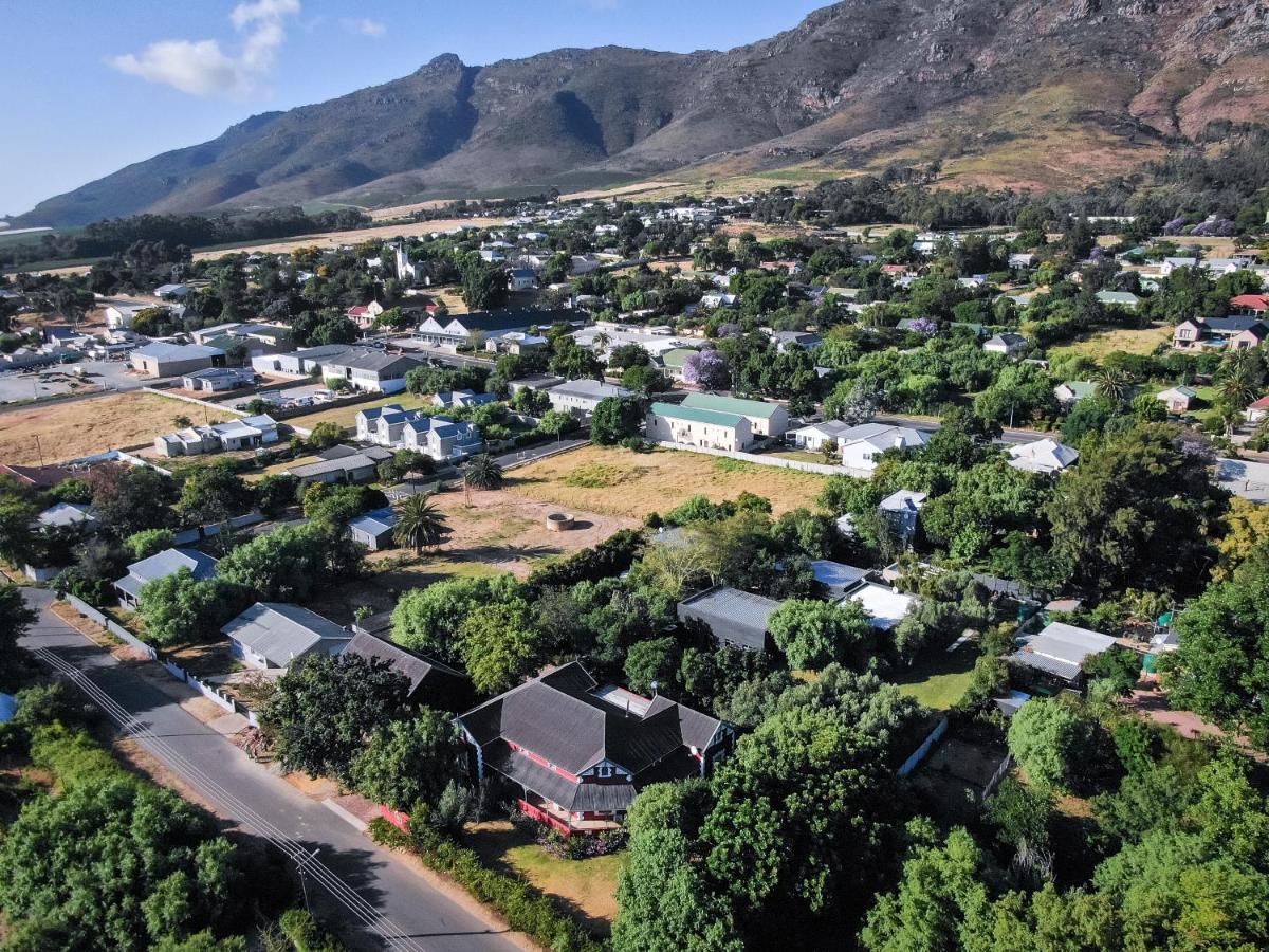 Ruby Rose Hotel Riebeek-West Exterior photo