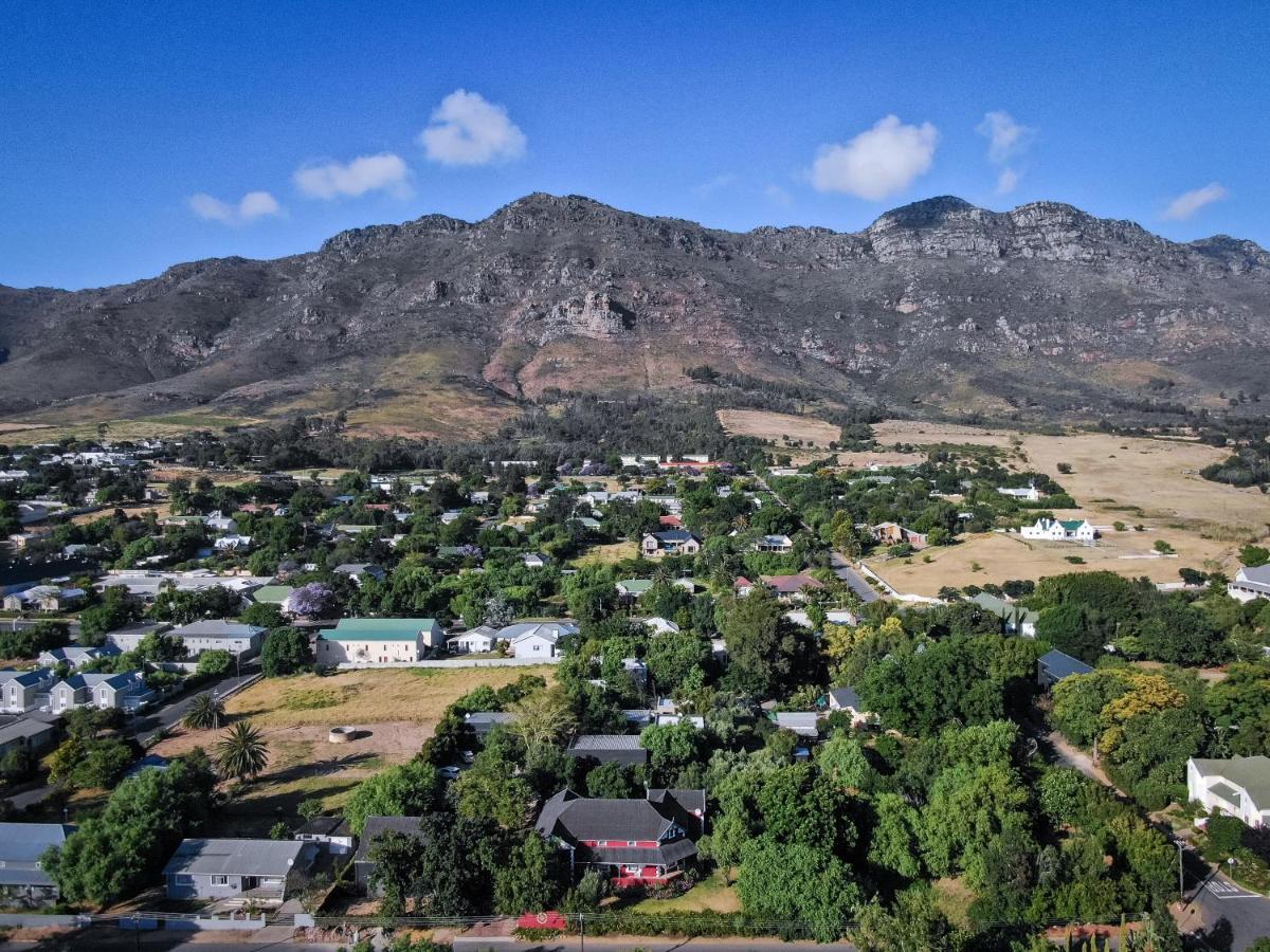 Ruby Rose Hotel Riebeek-West Exterior photo